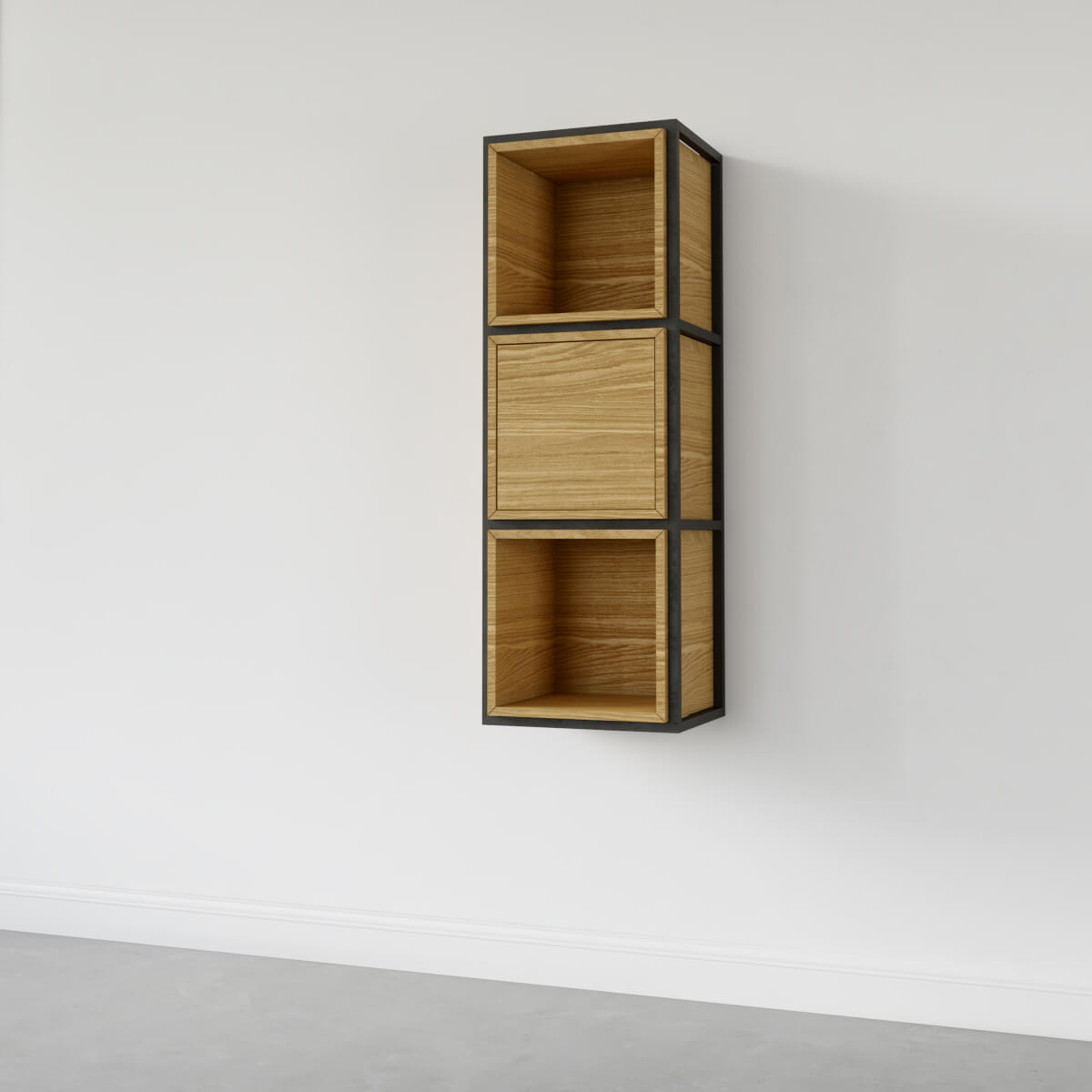 Szafka loftowa wisząca w kolorze dąb naturalny, stelaż w kolorze czarnym.